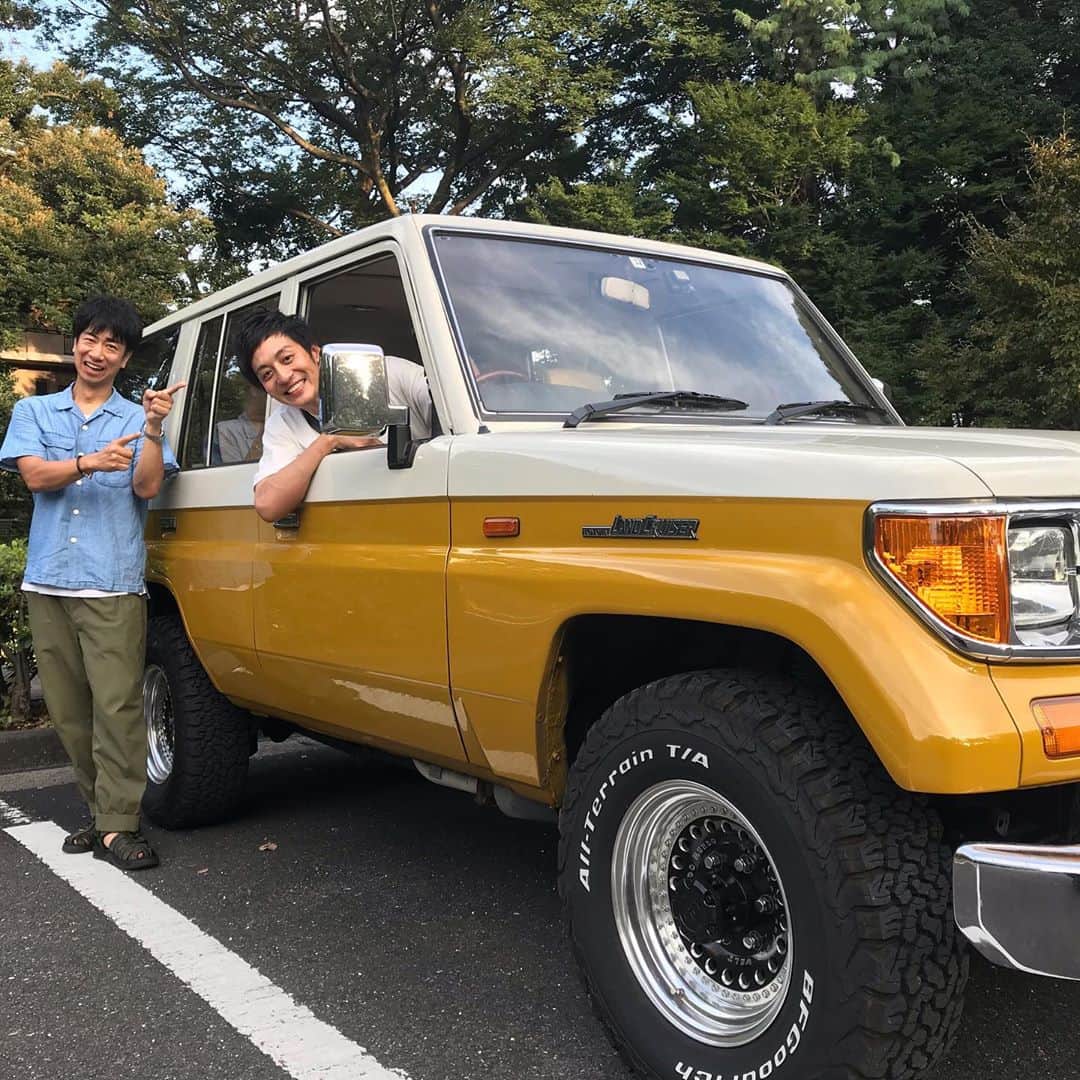 浜本広晃さんのインスタグラム写真 - (浜本広晃Instagram)「新しい動画UPしました！ とろサーモン村田の愛車、ランクル！ キャンプ行きたくなる😆  youtube.com/c/VINTAGECARLIFE  #ランクル #78プラド」9月12日 10時25分 - hammer0215