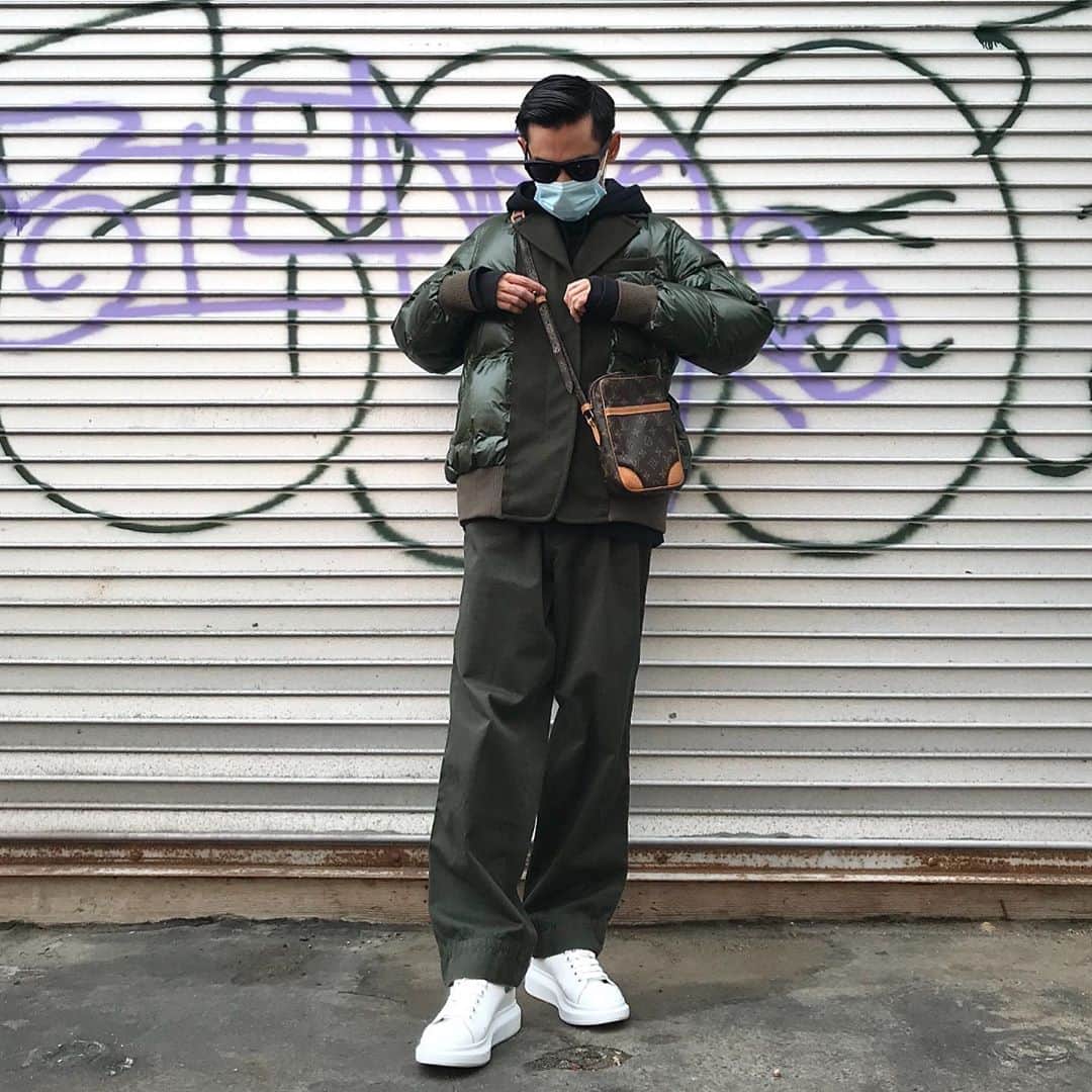 2nd STREET USAさんのインスタグラム写真 - (2nd STREET USAInstagram)「Sacai Puffer Jacket Size 2 $499 Kolor Pants Size 1 $59 Y’s for Men hoodie Size 3 $99 Alexander McQueen Sneakers Size 41 $249 Ill.I.AM Sunglasses $49   #2ndstreet #2ndstreetusa #midnightstudios #abathingape #bape #nike #hypestreet #streetwear #highstreet #melrose #melroseave #losangeles #japanbrand #styleinspo #secondhand #sustainable #sustainablefashion #fitpic #ootd」9月12日 11時07分 - 2ndstreetusa