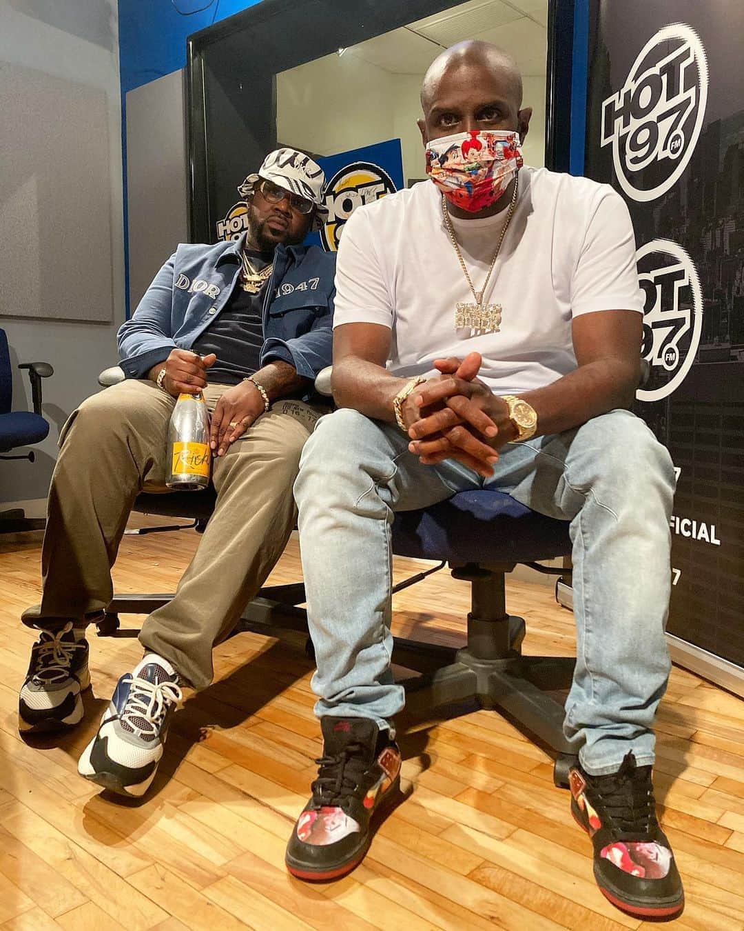 ファンクマスター・フレックスのインスタグラム：「MONDAY 9AM! @smokedza Freestyle!!! YouTube / @hot97 !!!!! Get Ready!!!!! WHO SHOULD I HAVE UP NEXT?」