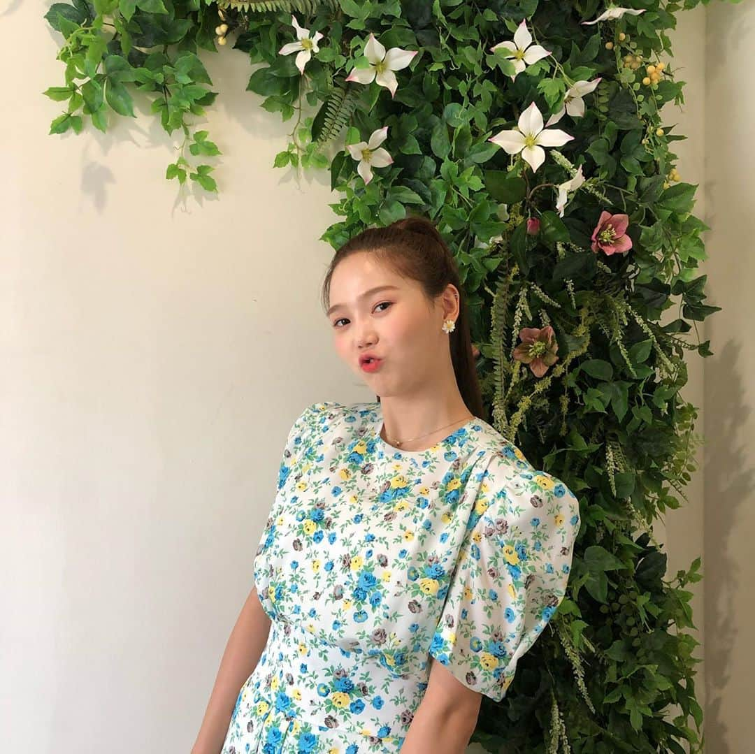 ヒョジョンさんのインスタグラム写真 - (ヒョジョンInstagram)「🌼」9月12日 12時37分 - candyz_hyojung