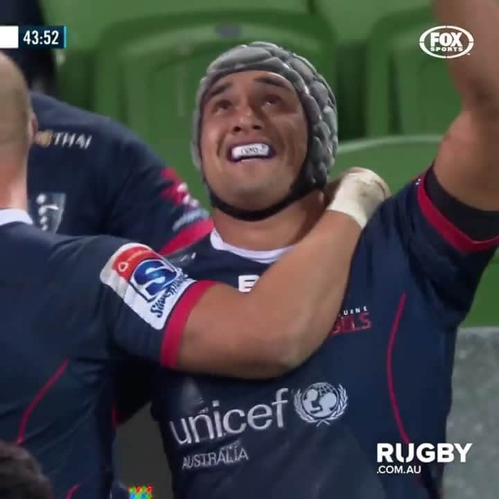 のインスタグラム：「⚡Keepin' it alive. #SuperRugbyAU⠀ ⠀ #REDvREB⠀ 🎫 http://bit.ly/SRQualFinal⠀ 🗓 Sat 12th Sep, 7:15pm AEST⠀⠀ 🏟 Suncorp Stadium⠀ 📺 Foxtel & Kayo Sports」