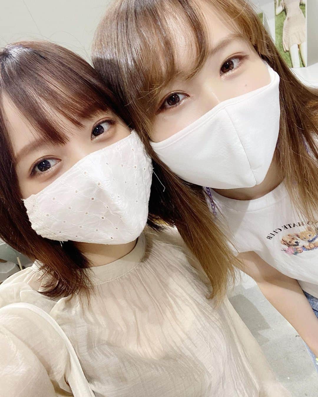 橘ひと美さんのインスタグラム写真 - (橘ひと美Instagram)「@mio006 ちゃんの写真展にお邪魔してきました🧡 ・ 久しぶりに会えて嬉しかったし安定に天使で安定の推しメンでした🤤 ・ 今度カレー食べいく約束したよ🍛 ・ #推しメン #推しが尊い #写真展おめでとう #天使 #ちっちゃいものクラブ」9月12日 13時35分 - h1t0mi_0210