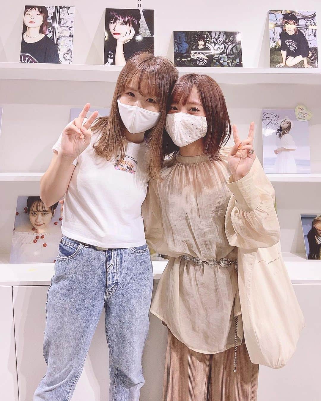 橘ひと美さんのインスタグラム写真 - (橘ひと美Instagram)「@mio006 ちゃんの写真展にお邪魔してきました🧡 ・ 久しぶりに会えて嬉しかったし安定に天使で安定の推しメンでした🤤 ・ 今度カレー食べいく約束したよ🍛 ・ #推しメン #推しが尊い #写真展おめでとう #天使 #ちっちゃいものクラブ」9月12日 13時35分 - h1t0mi_0210