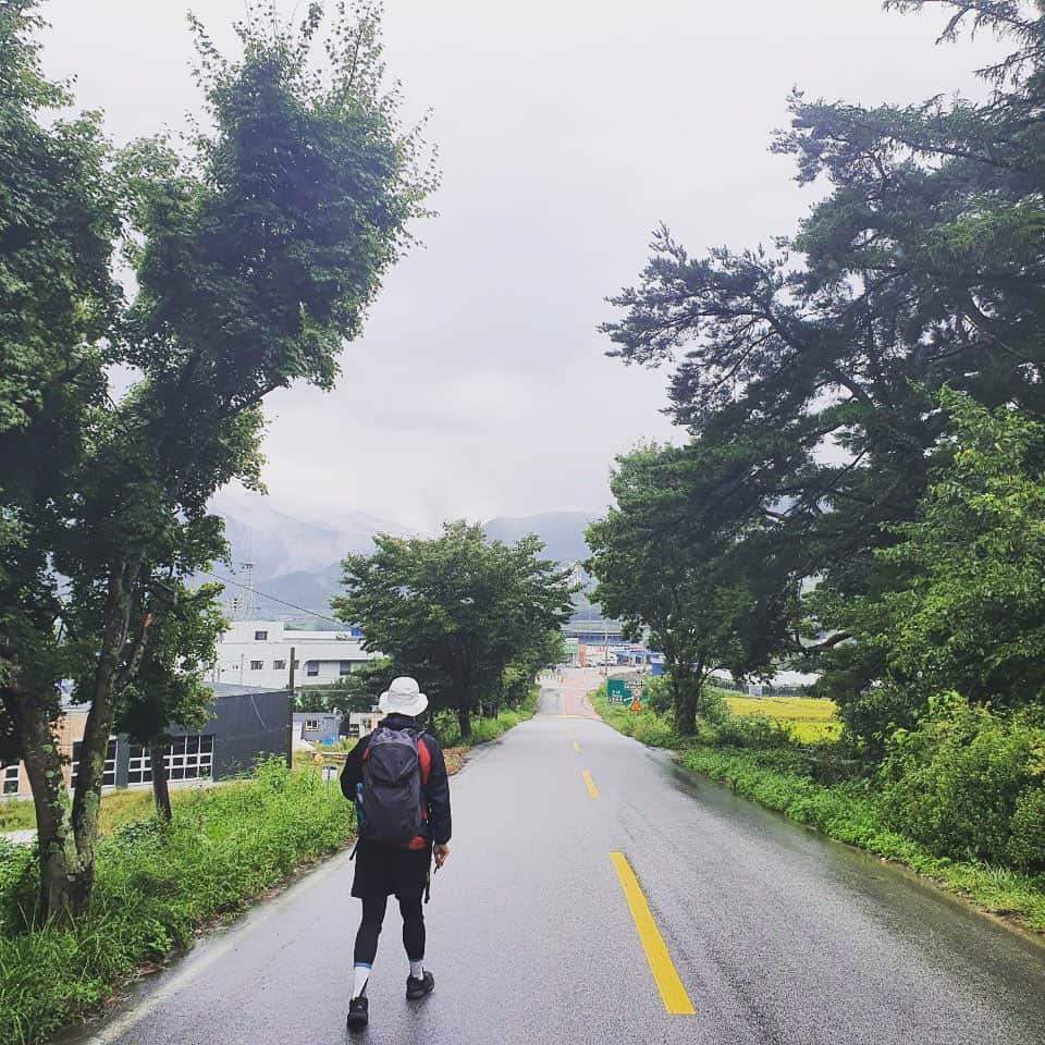 のインスタグラム：「걷는중🏔🏔」