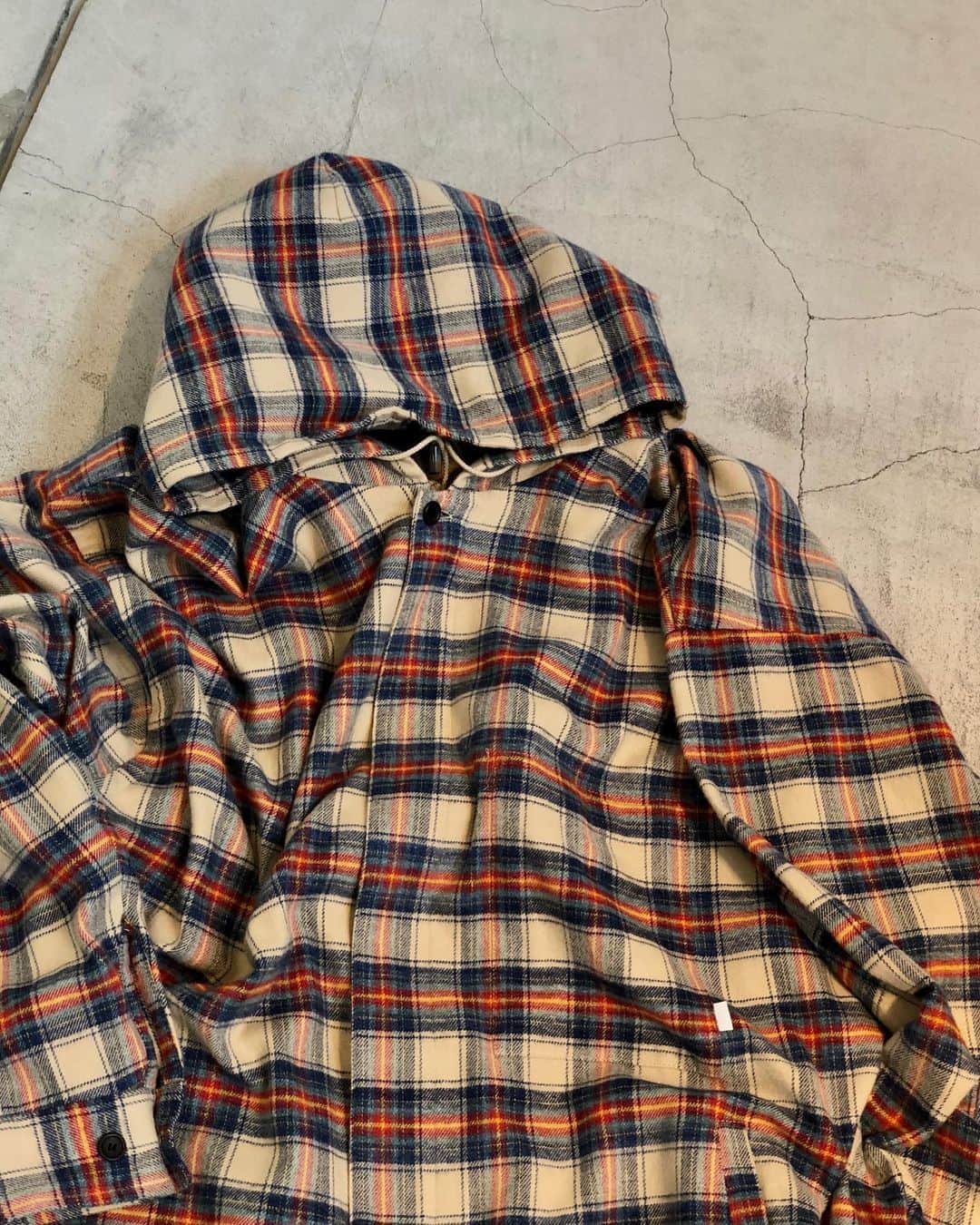 beams_harajuku_officialさんのインスタグラム写真 - (beams_harajuku_officialInstagram)「＜ROTOL＞ "MASK HOOD SHIRTS”  #rotol #harajuku_beams  #beams #newarrival#japan#tokyo#harajuku#fashion#mensfashion#日本#東京#原宿#ファッション#メンズファッション#ビームス」9月12日 16時28分 - beams_harajuku