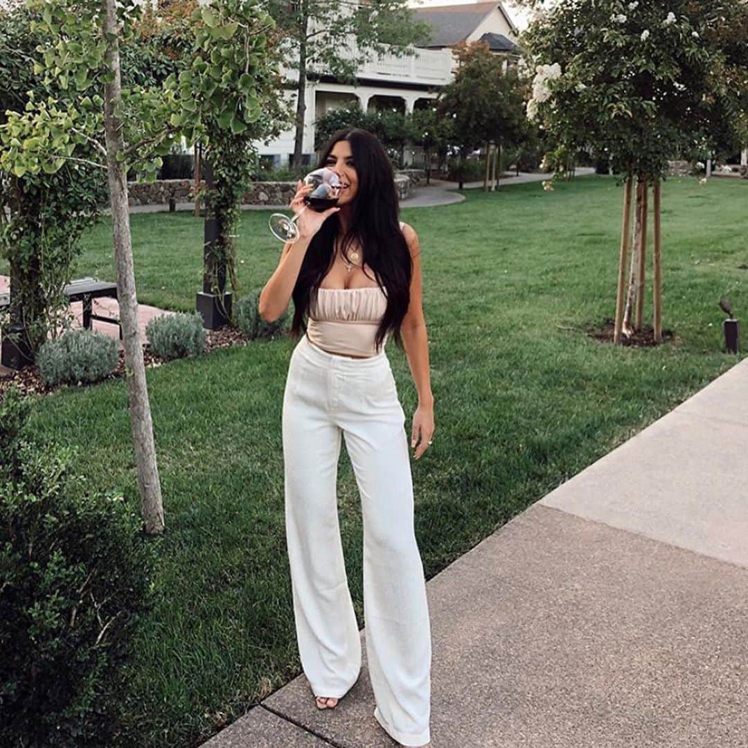 ブルーライフのインスタグラム：「Weekend ready 🍷 #shopplanetblue」