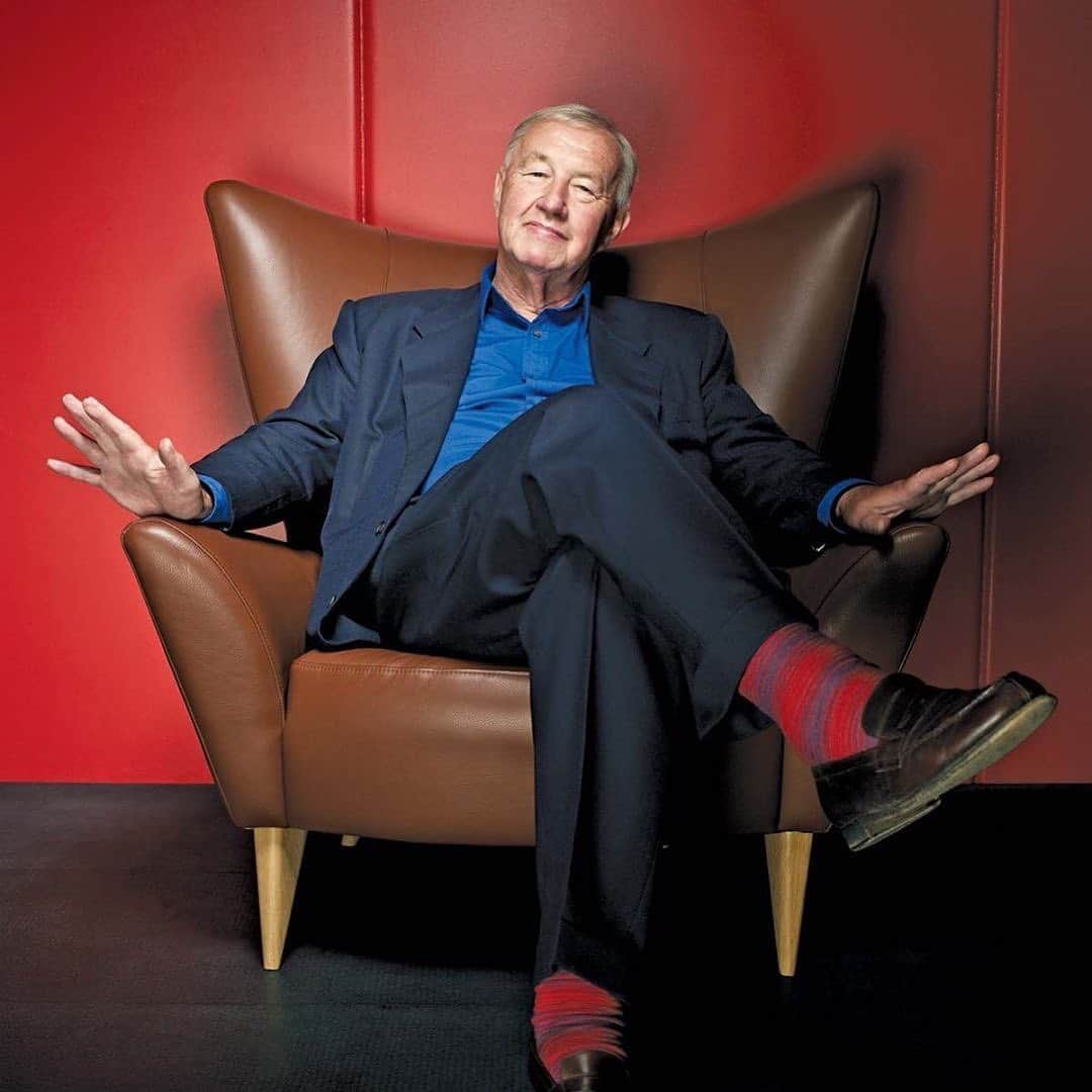 Design Milkさんのインスタグラム写真 - (Design MilkInstagram)「RIP to the great #SirTerenceConran. He was a true British visionary, whose legacies include the founding of @habitatuk @theconranshopofficial and @designmuseum. He champion the best of British design and for that, he will be truly missed.」9月13日 3時03分 - designmilk