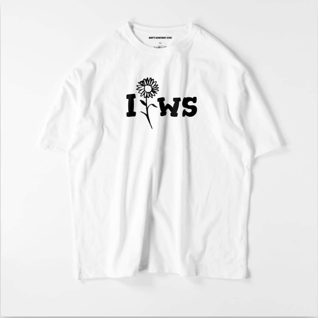 小谷昌太郎のインスタグラム：「i sunflower Wavy's today 10：00pm 5980yen  今週のテーマはオマージュ  I love newyorkってめちゃめちゃ発想最高でダサいのに、ダサくなくて可愛くて、時代に左右されないデザインでとても好き そのアイデアに、命に限りがある花をサンプリングしました。 自分自身が向日葵の様に太陽に向かって真っ直ぐ生きて生きたいって想いを込めてます。 シンプルですが、刺さる人に刺さればいいな」