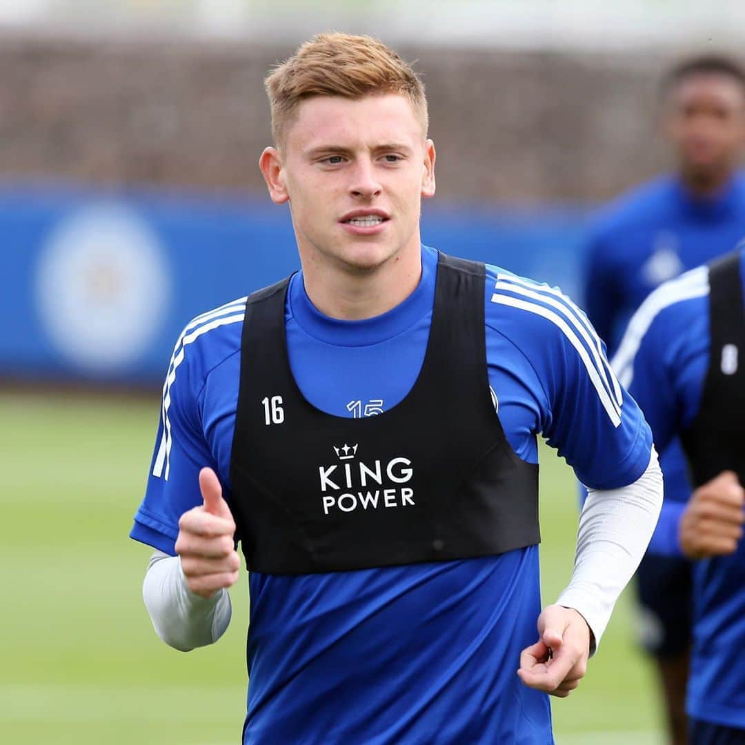 レスター・シティFCさんのインスタグラム写真 - (レスター・シティFCInstagram)「“This year, we want to have a great season. We’re looking forward to it.” ✊  #lcfc • @harveybarnes97 • #WbaLei」9月12日 18時44分 - lcfc