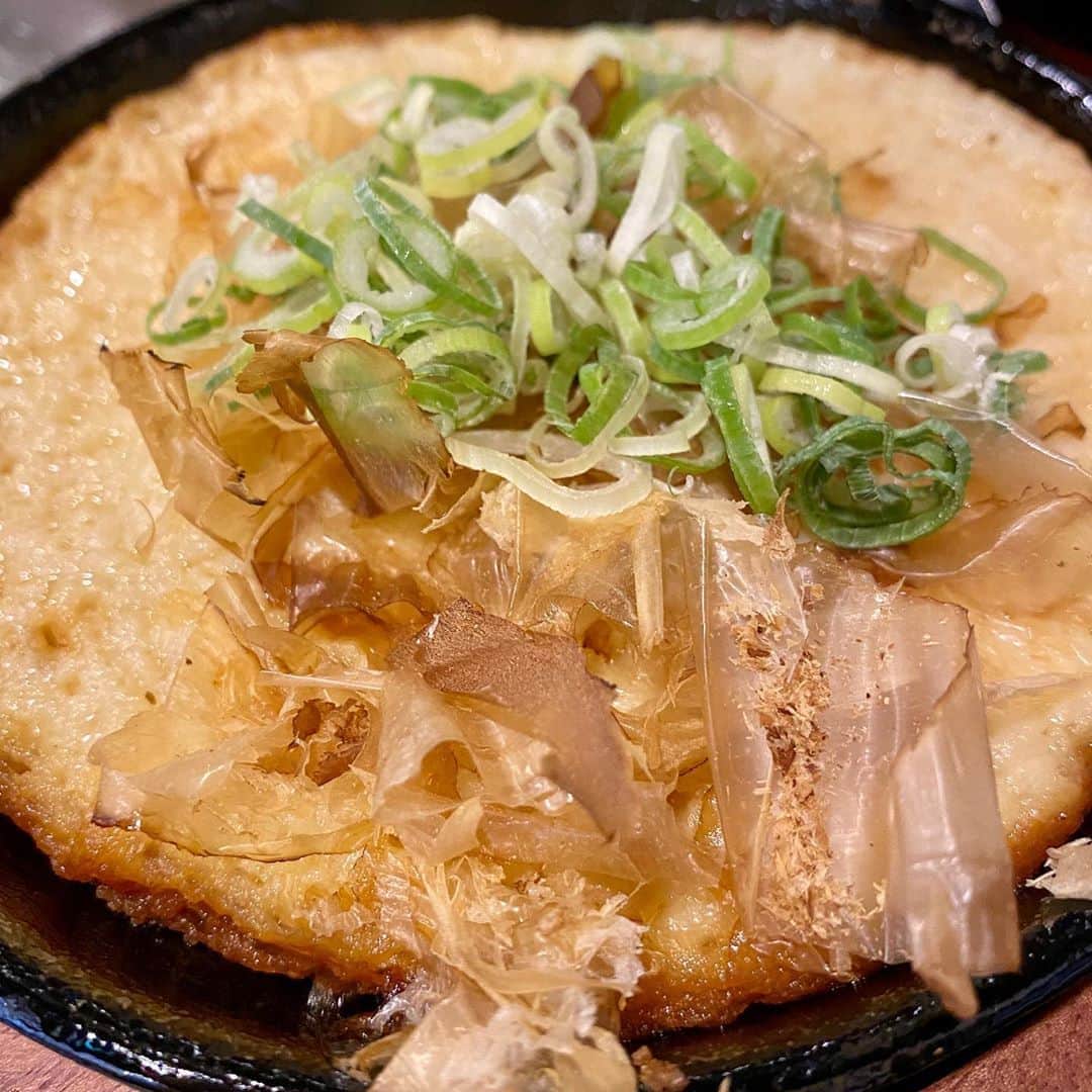 のインスタグラム：「「長芋のふわふわ焼」は美味しいね〜！ ＃山芋 ＃山芋ふわふわ焼 ＃居酒屋メニュー ＃鉄板焼き」