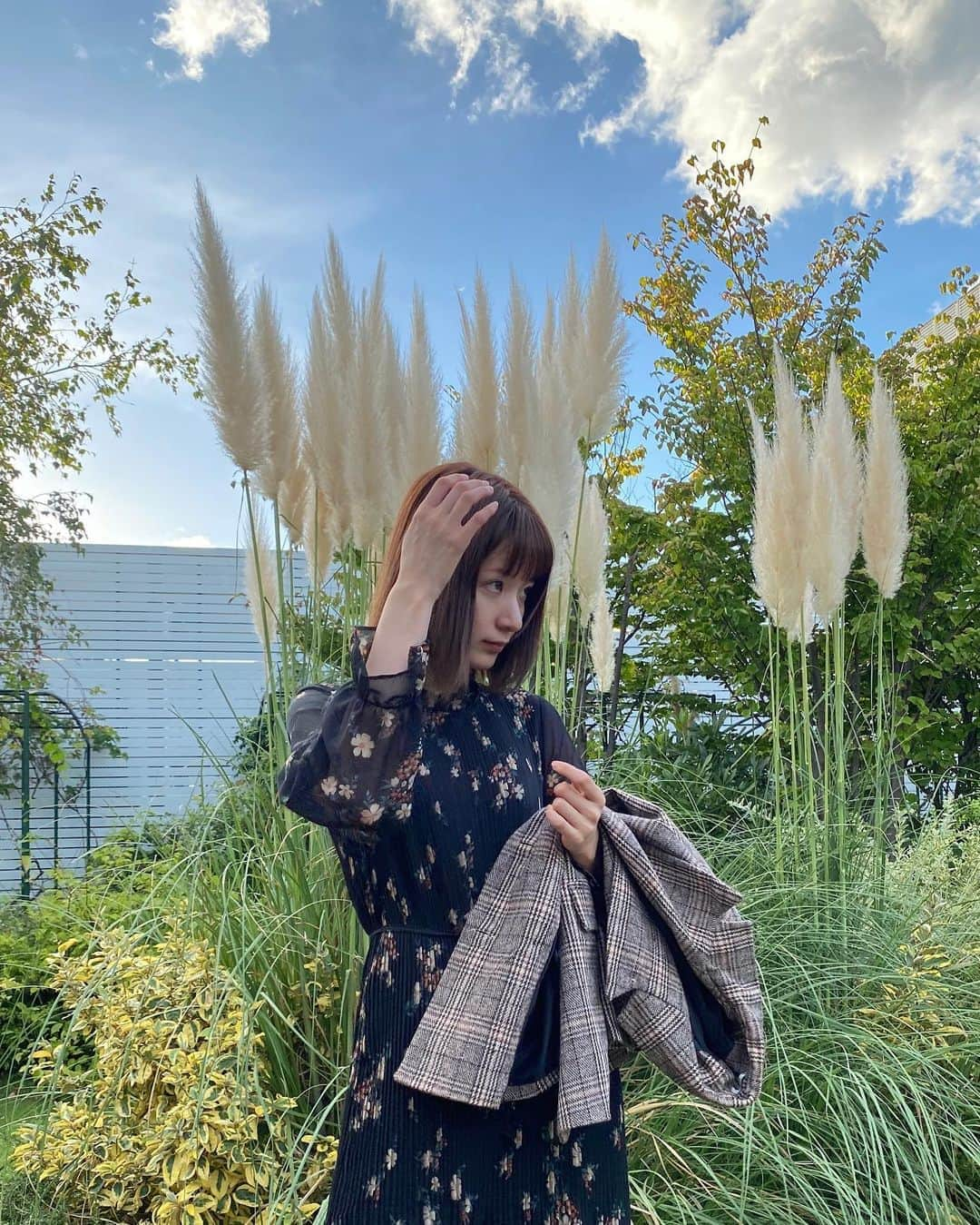 杉枝真結さんのインスタグラム写真 - (杉枝真結Instagram)「☺︎ Autumn.🍂 iPhoneの画質っていいね :)」9月12日 19時23分 - mayusugieda_official