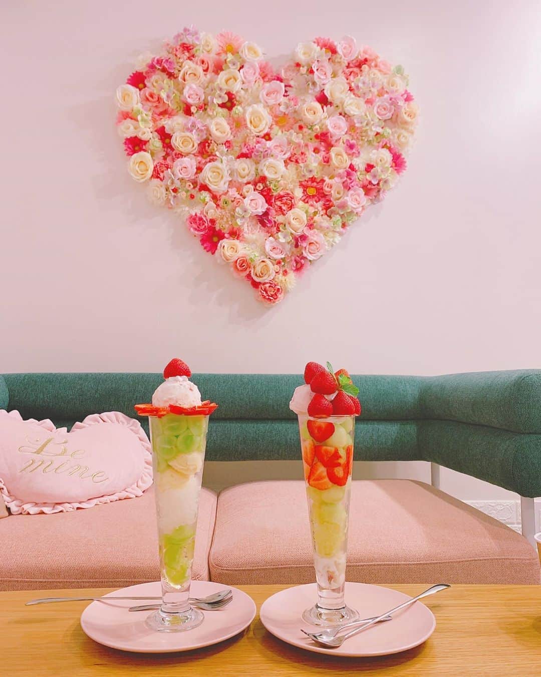 関根ささらのグルメインスタ