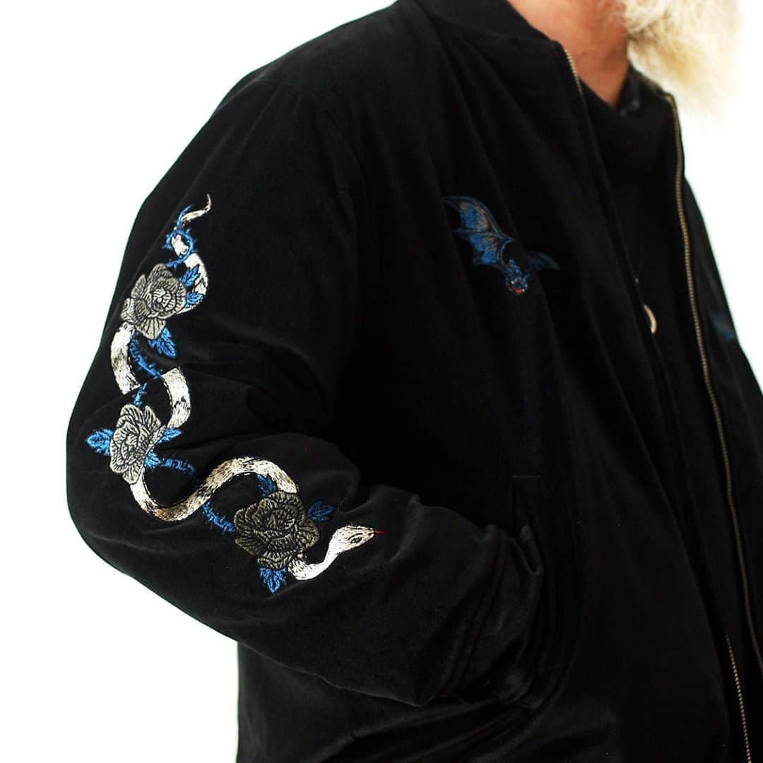 のインスタグラム：「_  BRU NA BOINNE / ブルーナボイン “ベビルジャンパー” ¥74,800- _ 〈online store / @digital_mountain〉 https://www.digital-mountain.net/shopdetail/000000011835/ _ 【オンラインストア#DigitalMountain へのご注文】 *24時間受付 *15時までのご注文で即日発送 *1万円以上ご購入で送料無料 tel：084-973-8204 _ We can send your order overseas. Accepted payment method is by PayPal or credit card only. (AMEX is not accepted)  Ordering procedure details can be found here. >>http://www.digital-mountain.net/html/page56.html _ #旅姿七人社 #BRUNABOINNE #ブルーナボイン _ 本店：#WonderMountain  blog>> http://wm.digital-mountain.info _ 〒720-0044  広島県福山市笠岡町4-18  JR 「#福山駅」より徒歩10分 #ワンダーマウンテン #japan #hiroshima #福山 #福山市 #尾道 #倉敷 #鞆の浦 近く _ 系列店：@hacbywondermountain _」