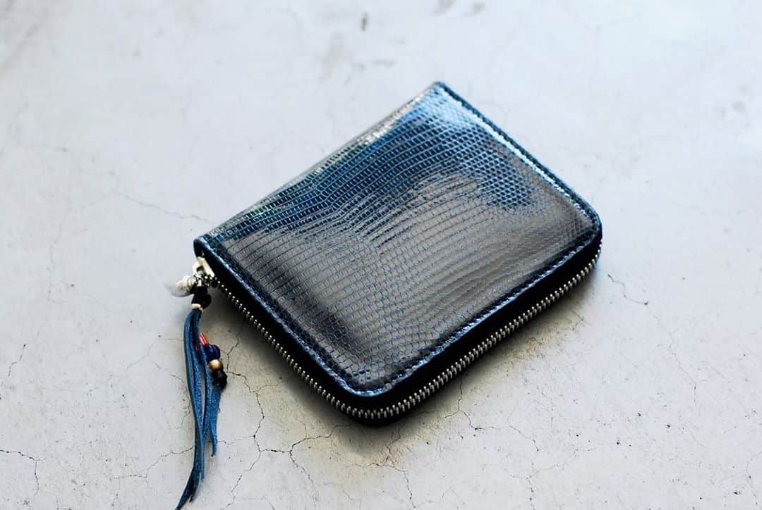 wonder_mountain_irieさんのインスタグラム写真 - (wonder_mountain_irieInstagram)「_  BRU NA BOINNE / ブルーナボイン "リザード ウォレット" ￥70,400- _ 〈online store / @digital_mountain〉 https://www.digital-mountain.net/shopdetail/000000011609/ _ 【オンラインストア#DigitalMountain へのご注文】 *24時間受付 *15時までのご注文で即日発送 *1万円以上ご購入で送料無料 tel：084-973-8204 _ We can send your order overseas. Accepted payment method is by PayPal or credit card only. (AMEX is not accepted)  Ordering procedure details can be found here. >>http://www.digital-mountain.net/html/page56.html _ #旅姿七人社 #BRUNABOINNE #ブルーナボイン _ 本店：#WonderMountain  blog>> http://wm.digital-mountain.info _ 〒720-0044  広島県福山市笠岡町4-18  JR 「#福山駅」より徒歩10分 #ワンダーマウンテン #japan #hiroshima #福山 #福山市 #尾道 #倉敷 #鞆の浦 近く _ 系列店：@hacbywondermountain _」9月12日 19時34分 - wonder_mountain_