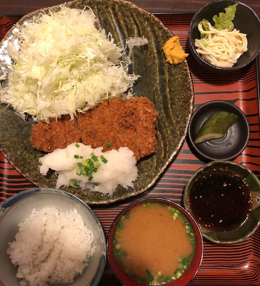 井林辰憲のグルメインスタ