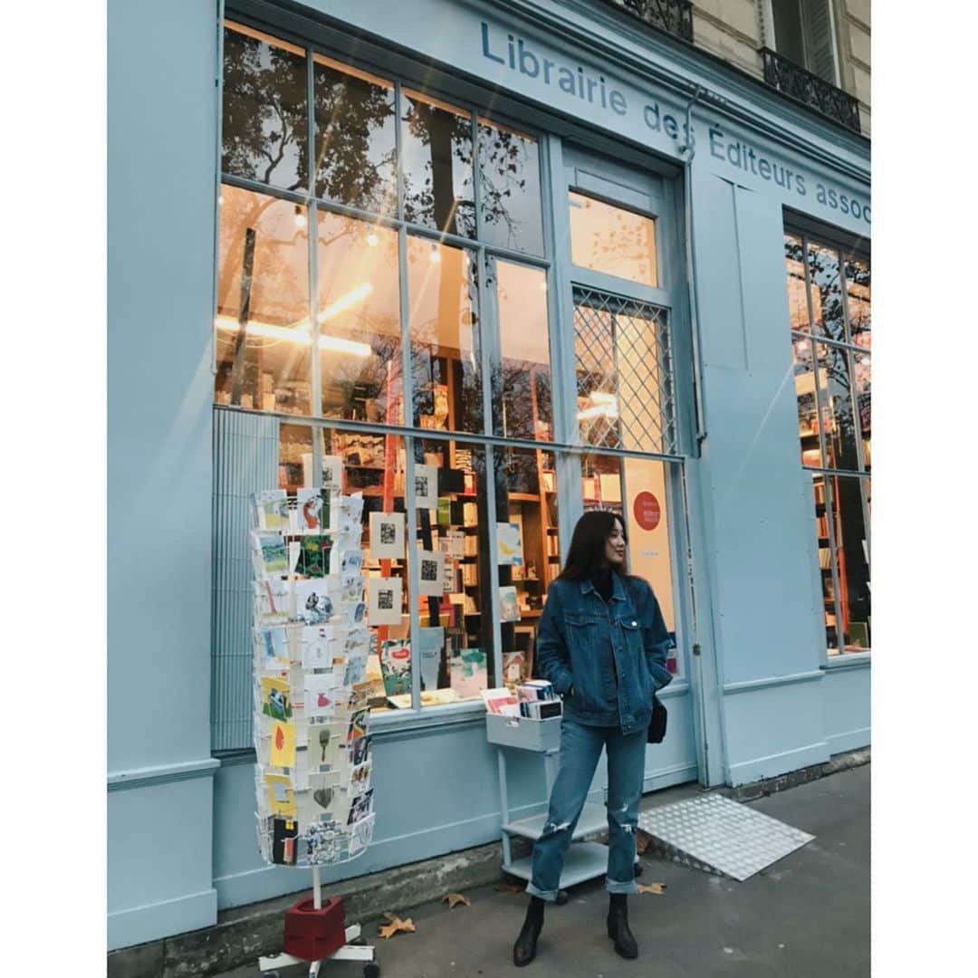 チョン・リョウォンのインスタグラム：「. 지난 여행사진들 보다가- . 여행 갈수있다는것에 감사할 날이 또 오겠죠....? . #추억은새록새록 #추억에감사하기」