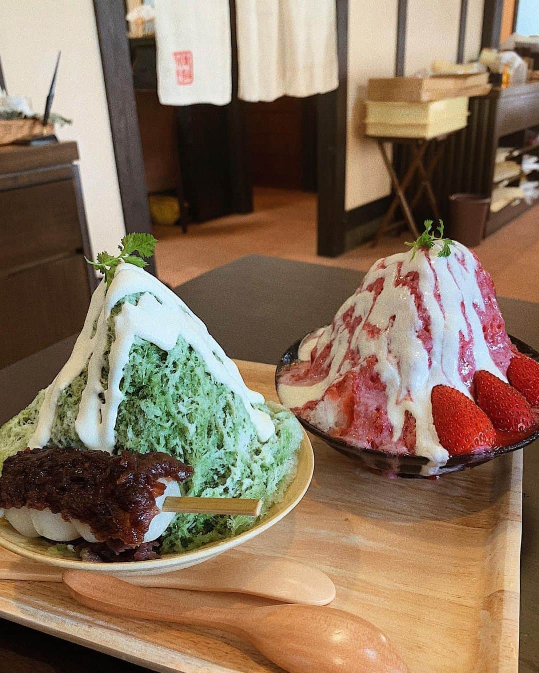 草野春香のグルメインスタ