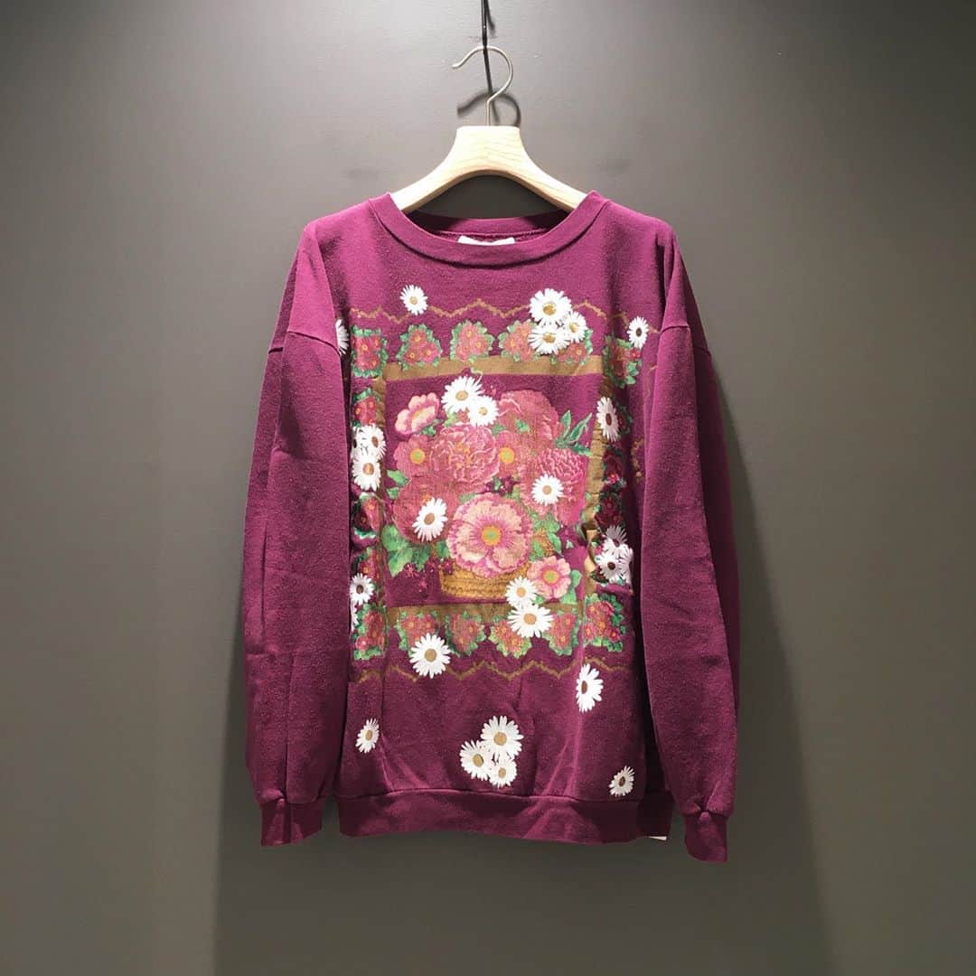 BEAMS JAPANさんのインスタグラム写真 - (BEAMS JAPANInstagram)「＜BEAMS COUTURE＞ Womens ハンド Print Sweat Marguerite BEAMS JAPAN 3F @beams_japan #beams #beamscouture  #ビームスクチュール  #beamsjapan #beamsjapan3rd Instagram for New Arrivals Blog for Recommended Items #japan #tokyo #shinjuku #fashion #mensfashion #womensfashion #日本 #東京 #新宿 #ファッション#メンズファッション #ウィメンズファッション #ビームス #ビームスジャパン」9月12日 20時36分 - beams_japan