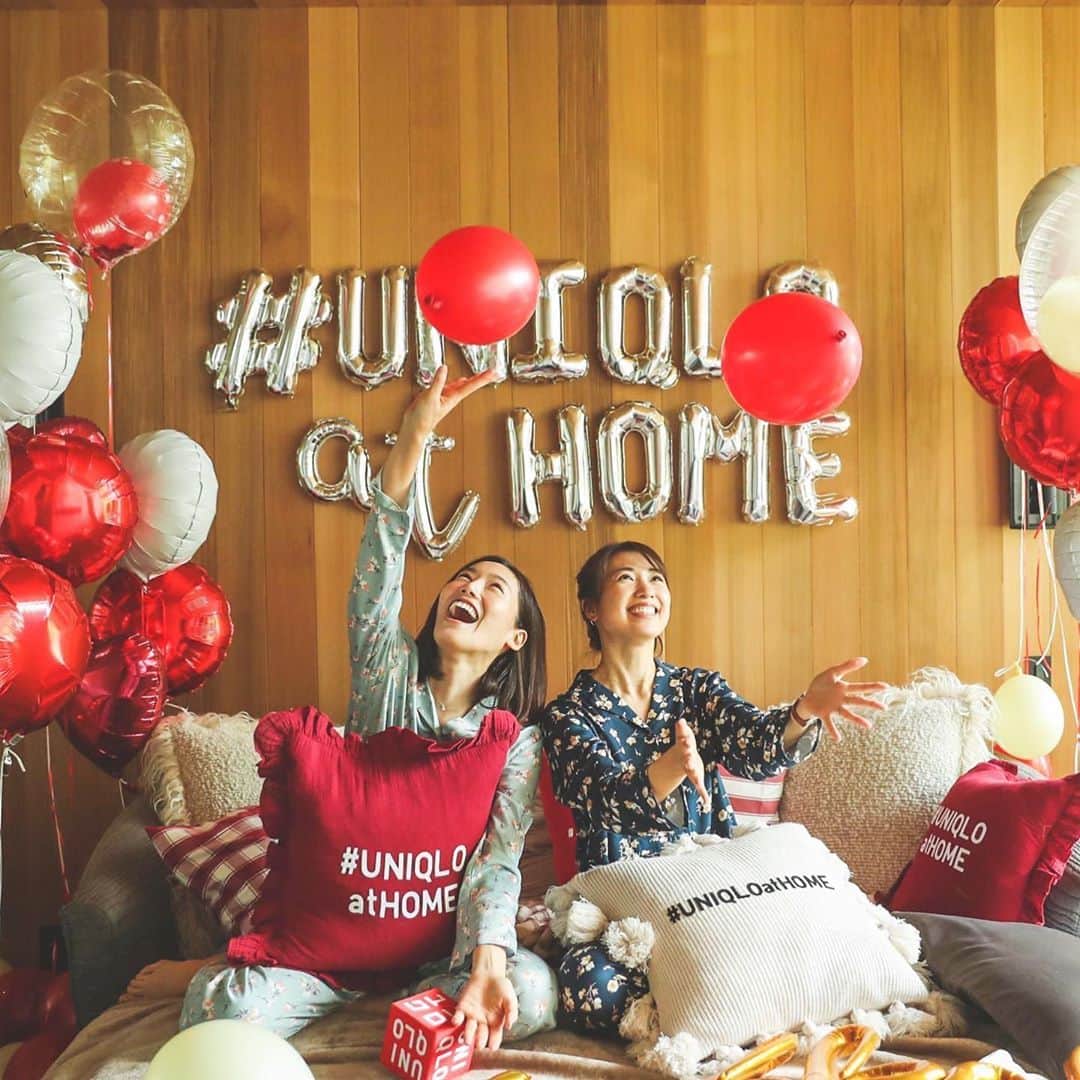 mikicoco00さんのインスタグラム写真 - (mikicoco00Instagram)「* * @uniqlo  UNIQLO at HOME🏠🎈 パジャマpartyへ♡ * 可愛いルームウェア、パジャマが沢山♡  私達が着ているのは #レーヨンサテンパジャマ 着心地もバッチリ🐏 肌触りも気持ち良いんですよ〜🤤 是非チェックしてみて下さいね〜！  3.4枚目はお家でテレビ鑑賞してる設定👭笑 あ〜楽しかった〜♡ * 可愛いルームウェアで、 お家時間も更に楽しくなりそうですね😚 * * * #uniqlo#uniqloginza #uniqloathome#uniqlo2020fw  #uniqloパジャマ#uniqloルームウェア」9月12日 21時02分 - mikicoco00