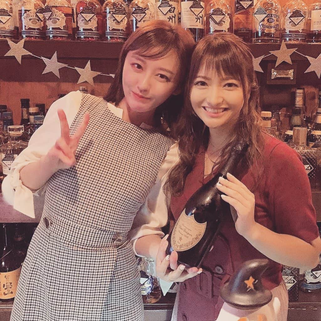 鎌田ひかりさんのインスタグラム写真 - (鎌田ひかりInstagram)「可愛い可愛いゆうちゃん😂💓 いつも元気で明るくて癒しをありがとう💕 お店に来てくれてありがとう💕 慶應のフル単祝いしました🥂 陰ながらの努力が凄い。！ @penchan0327  #ざわゆー #アナウンサー #入澤優 #慶應義塾大学  #フル単」9月12日 21時56分 - kamata.hikari