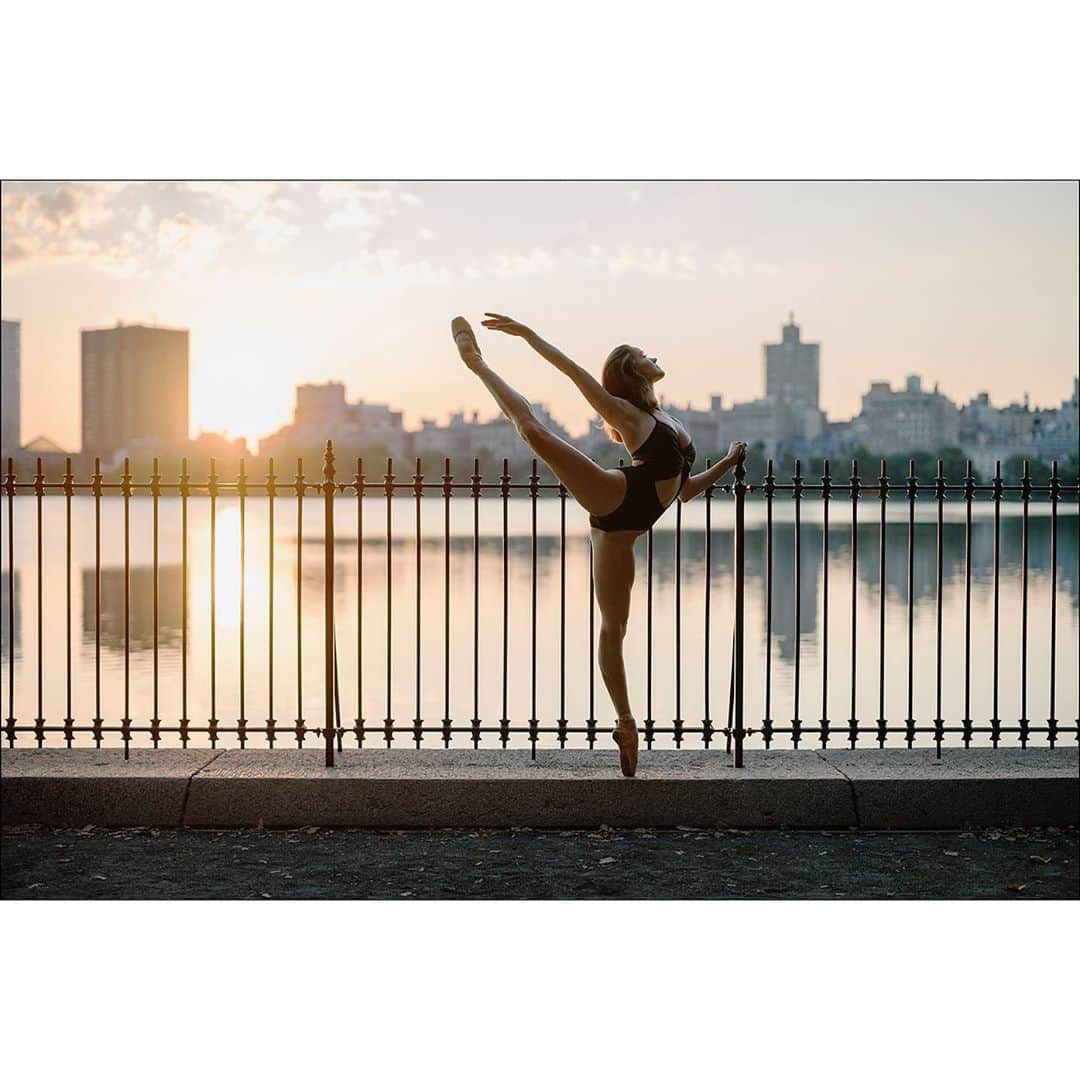 ballerina projectさんのインスタグラム写真 - (ballerina projectInstagram)「𝗖𝗼𝗻𝗴𝗿𝗮𝘁𝘂𝗹𝗮𝘁𝗶𝗼𝗻𝘀 to 𝗖𝗮𝘀𝘀𝗶𝗲 𝗧𝗿𝗲𝗻𝗮𝗿𝘆 for her promotion to principal ballerina with the American Ballet Theatre. #ballerina - @cassiepearlt #cassandratrenary #principalballerina #americanballettheatre #abt #ballerinaproject #ballerinaproject_ #ballet #dance」9月12日 22時39分 - ballerinaproject_