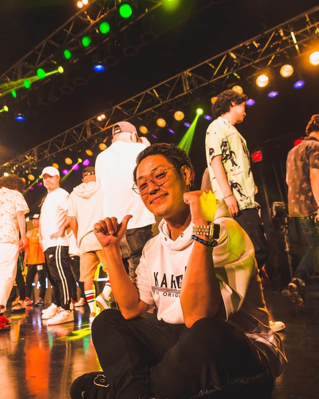 寿君さんのインスタグラム写真 - (寿君Instagram)「Reggae Japan Festival'20 最高すぎる配信LIVEでしたね🤟 こんな豪華なフェスを無料で提供して５時間 疲れた顔一つ見せずに背中を見せてくれた @spicy_chocolate23 カツユキさん、そして画面越しに一緒に盛り上げてくれたレゲエファンの皆さん、本当にありがとうございました🙏 今日は @hazzie840 君との #最後に笑おう @tak_z 君との #出逢った頃のままで はもちろん、 @apollo.heisei @ray_singer との新曲 #一度きりの も初披露出来たし、 #オレガヤレバ #あー夏休み も歌えて最高でした🎤 ダンスも盛り上げてくれた @shocolateyuri @ma6yuu ありがとう😊 photo by @junya_thirdeye  やっぱり #レゲエは最高 #最高すぎて最高３回も言うてまうけど」9月12日 23時26分 - kotobuki_kun_1048