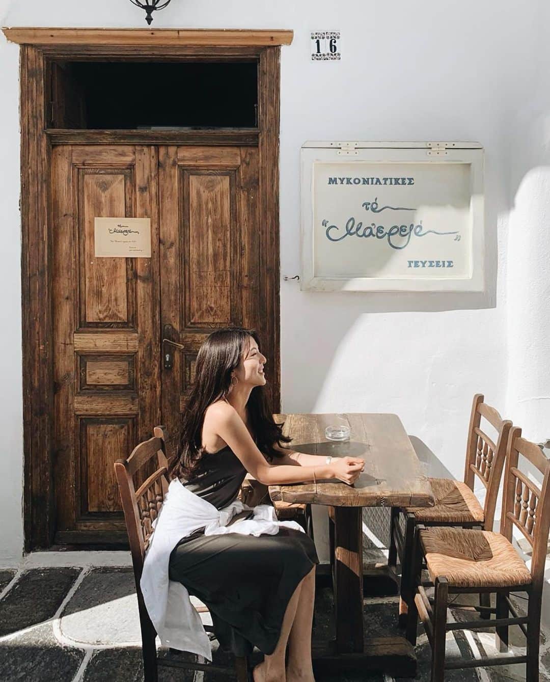 のインスタグラム：「旅行にまた気兼ねなく行ける日がきますように🛫 #greece #santorini #mykonos #travelphotography #ギリシャ #サントリーニ島 #ミコノス島」