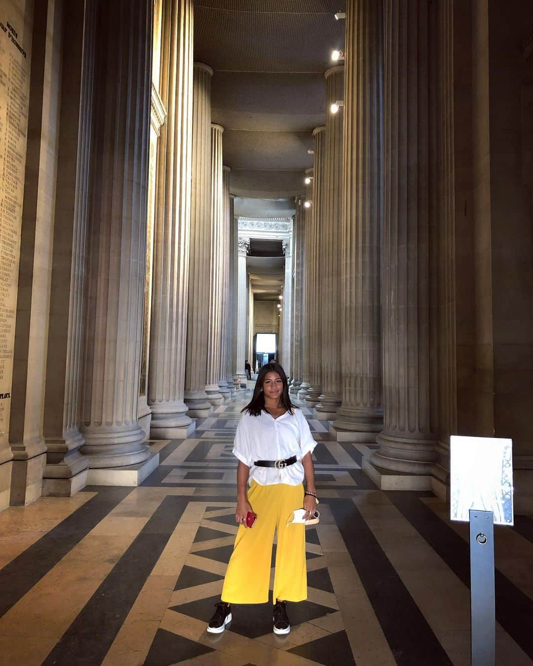 マリーヌ・ボワイエさんのインスタグラム写真 - (マリーヌ・ボワイエInstagram)「📜 #panthéon」9月13日 1時45分 - marineboyer974