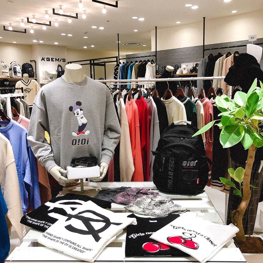 のインスタグラム：「【西館5階 A’GEM 9 NEW OPEN！】﻿ ﻿ 「 9＋( １is you ) 」をコンセプトに、カルチャー・ムーブメントを取り入れたリアルスタイルを提案。国内外を問わず独自のラインナップを展開しています。﻿ ﻿ オープニング企画﻿ 商品ご購入のお客様にオリジナルステッカーをプレゼント﻿ ﻿ ﻿ ﻿ #名古屋パルコ #名古屋PARCO #nagoyaparco #名古屋 #nagoya #栄 #矢場町 #agem9 #エージェムナイン #oy #loerstudio #oioi #girlsneedacloset #newopen」