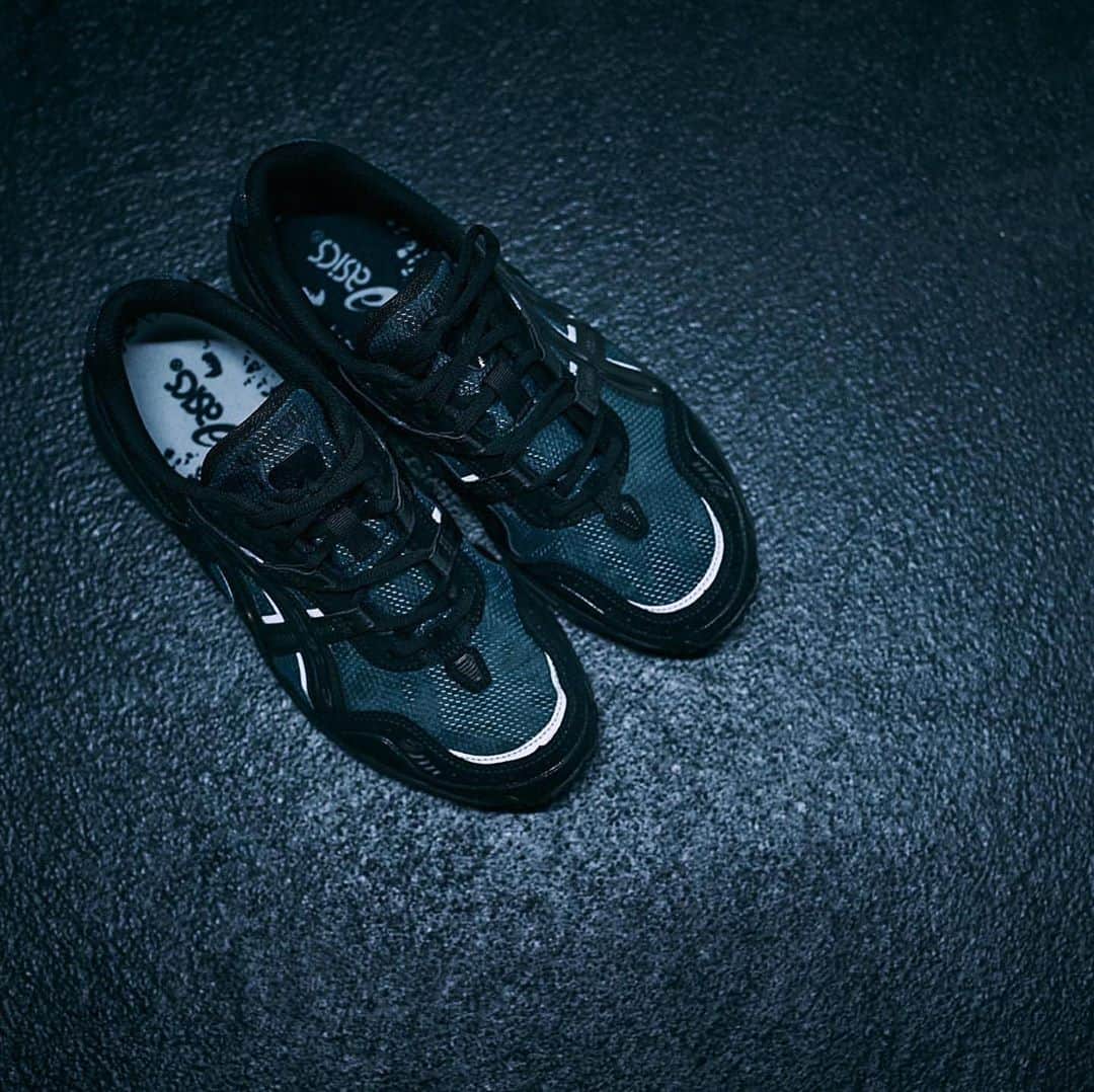 赤間紫動のインスタグラム：「.﻿ 【ASICS DESIGNED BY HARE】﻿  -EXCLUSIVE EDITION PACK-﻿ - - -﻿ @hare_official @asics_sportstyle_jp @shido_ak - - -ㅤㅤㅤㅤㅤㅤㅤㅤㅤㅤㅤㅤㅤ﻿ #HAREASICS ﻿ #HARE ﻿ #ASICS ﻿ #ASICSSportStyle ﻿ #赤間紫動 ﻿ #shidoakama」