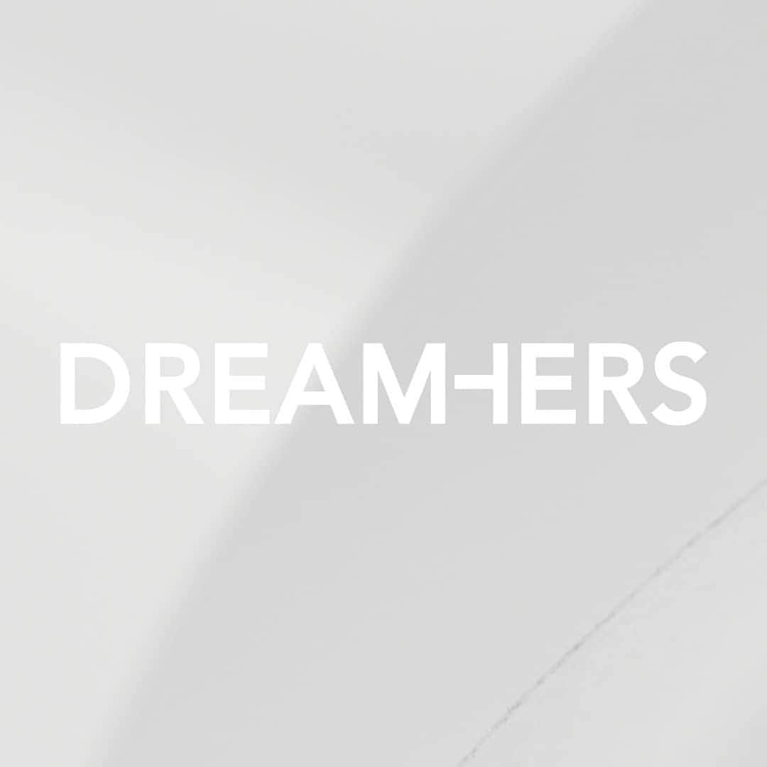 ゼニスのインスタグラム：「#Dreamhers: ...Get ready to meet the ZENITH DREAMHERS.  #Zenith #ZenithWatches #ZenithDreamhers #TimeToReachYourStar #Women」
