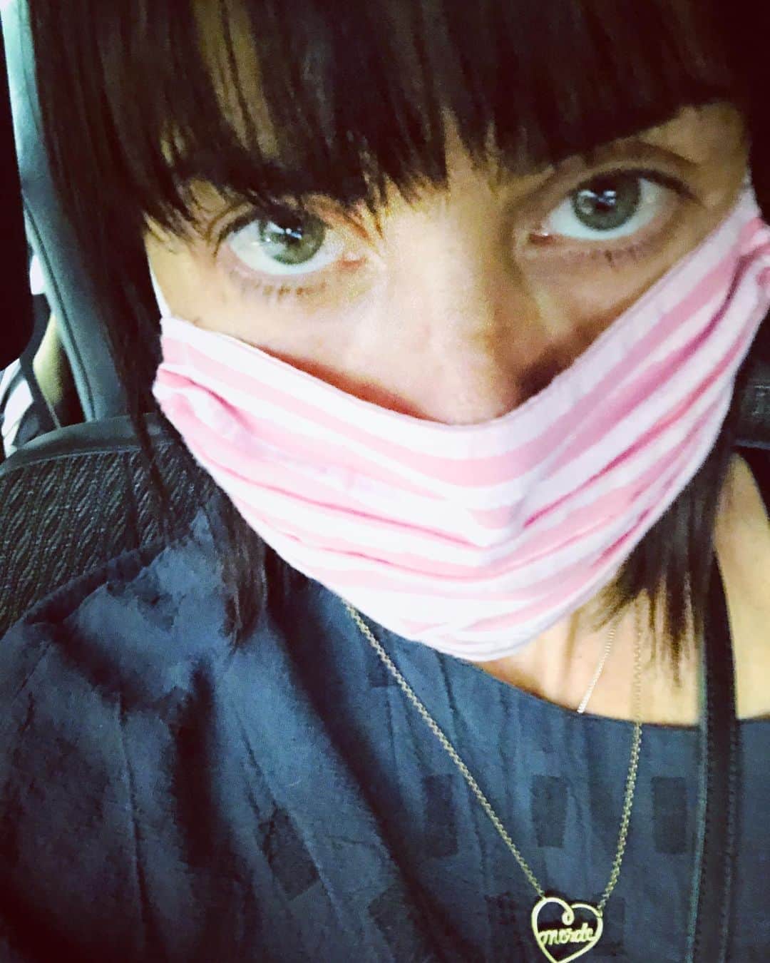 コンスタンス・ジマーのインスタグラム：「Another Mask, another Mood. #saturday」