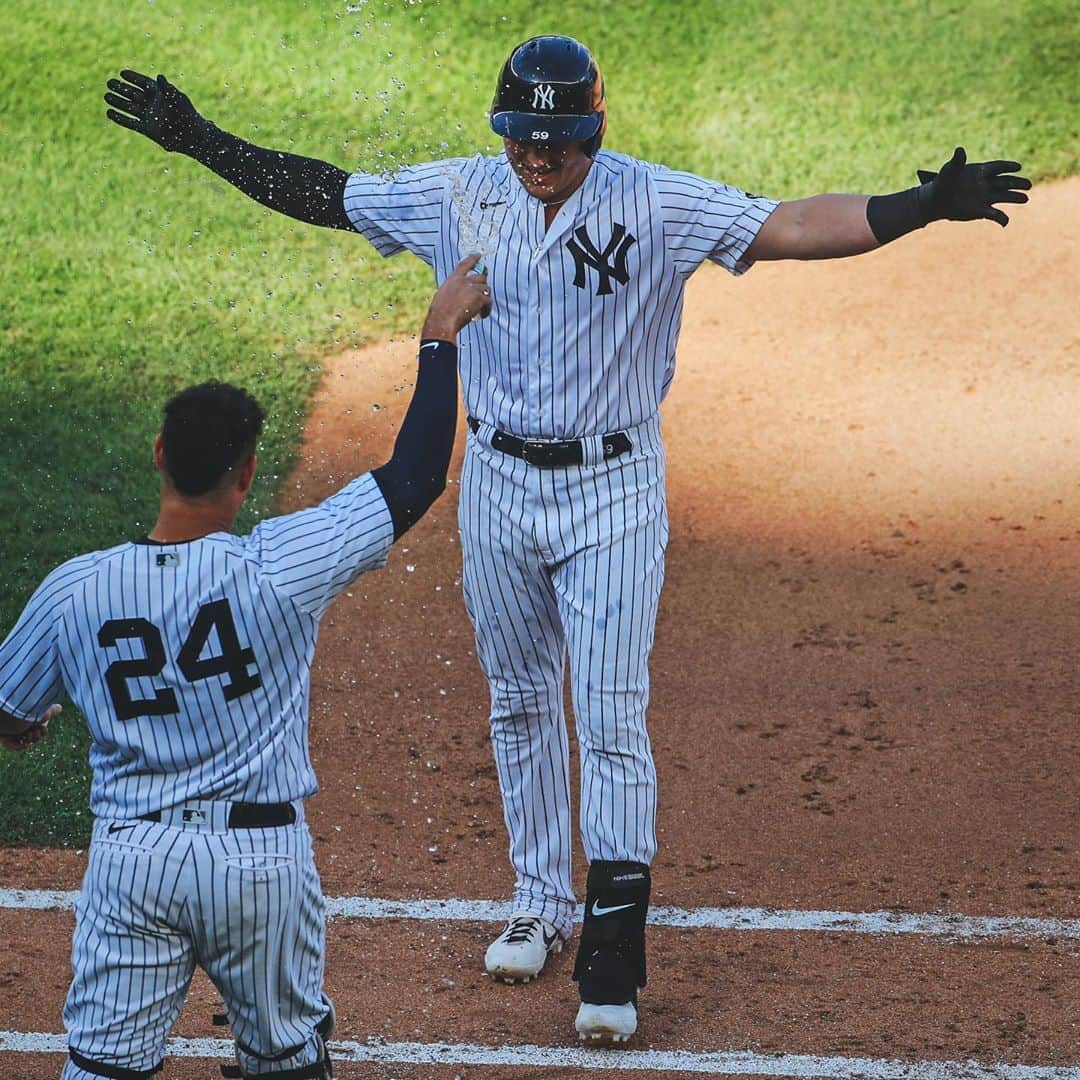 ニューヨーク・ヤンキースのインスタグラム：「Luke Skieswalkoff.」
