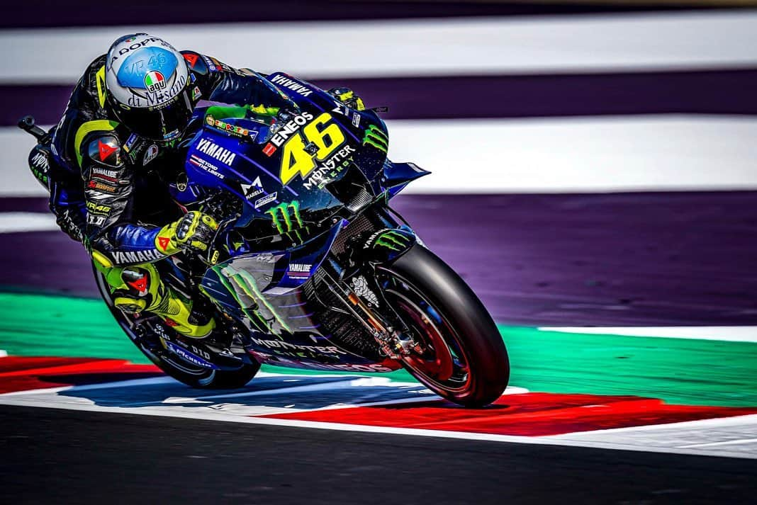 バレンティーノ・ロッシさんのインスタグラム写真 - (バレンティーノ・ロッシInstagram)「Misano World Circuit,Italy Saturday,official practice 📸 @falex79 @gigisoldano」9月13日 7時07分 - valeyellow46