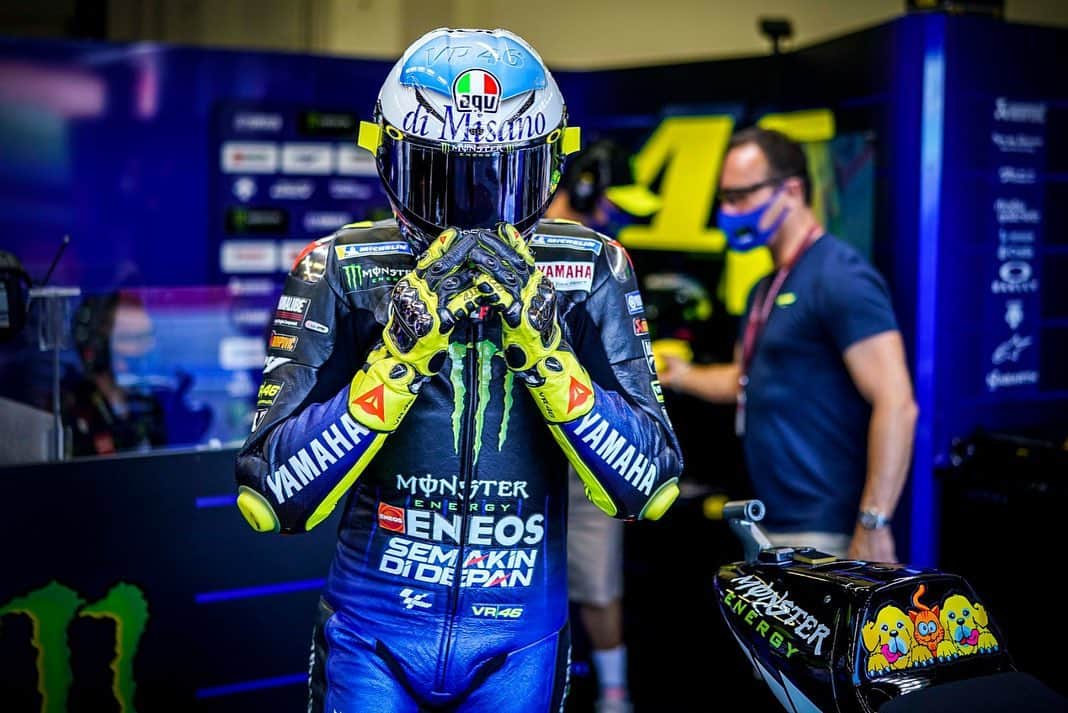 バレンティーノ・ロッシさんのインスタグラム写真 - (バレンティーノ・ロッシInstagram)「Misano World Circuit,Italy Saturday,official practice 📸 @falex79 @gigisoldano」9月13日 7時07分 - valeyellow46
