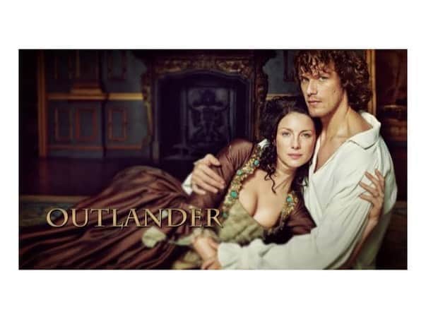 ジュリアナ・パエスのインスタグラム：「Meu Casal 💖 #paraentendedores #outlander #cantstopwatching」