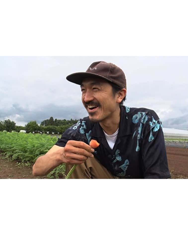 Sunshine Juiceさんのインスタグラム写真 - (Sunshine JuiceInstagram)「BS朝日「緑のコトノハ」明日9月14日（月）から9月17日（木）まで毎日​、​サンシャインジュースの取り組みを​ご紹介​頂く​予定です🌞​サンシャインジュースがスタートして、質の高いジュースを作る為に全国の生産者を訪ねていく中で学び、始まった市場に出せない野菜の積極的な仕入れやジュースの搾りかすの有効活用法など、サンシャインジュースでチャレンジしている様々な取り組みにフォーカスして頂いています。14日、15日は19:54から、16日、17日は17:56からの放送です。ぜひご覧ください🌈詳細はプロフィールにあるリンクからご確認ください🙋‍♂️Sunshine Juice will be on TV this coming week! 9/14,15 19:54~, 9/16,17 17:56~. Please check BS ASAHI. Enjoy the SUNSHINE! cheeeeeee🤘🤘🤘#stayjuicy #sunshinejuice #サンシャインジュース#自然」9月13日 9時36分 - sunshinejuicetokyo