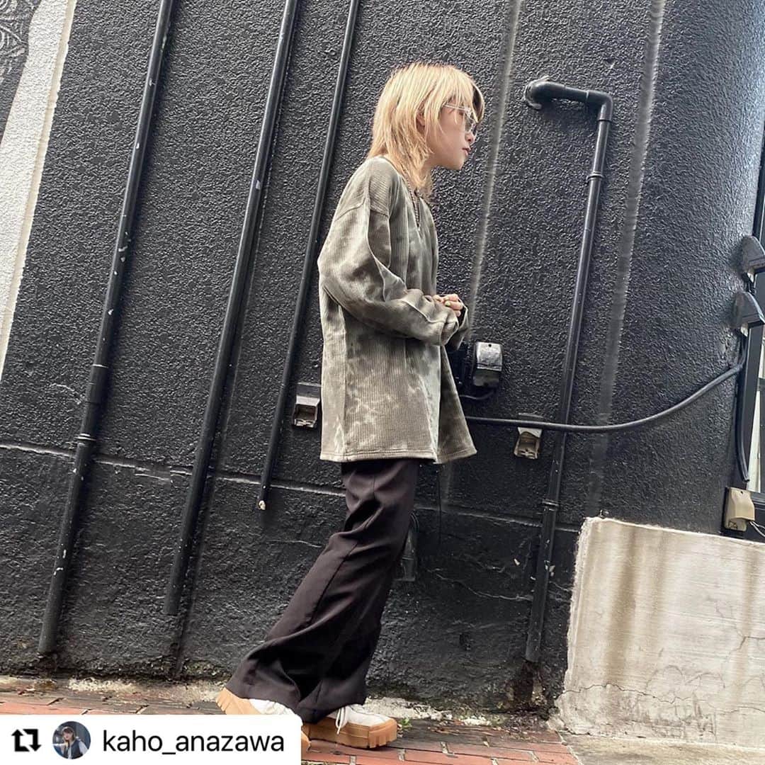 Hairsalon BREEN Tokyoのインスタグラム：「staff snap  #ジェンダーレス #ウルフカット」