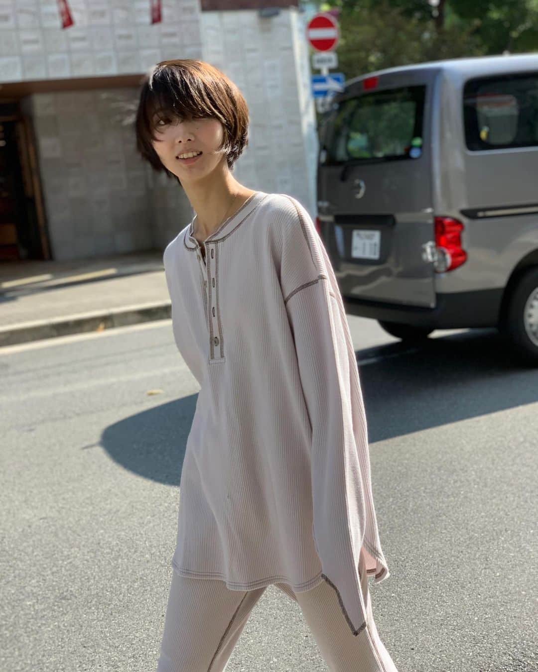 飯島望未のインスタグラム：「@solovofficial   Photo cred @junjio」