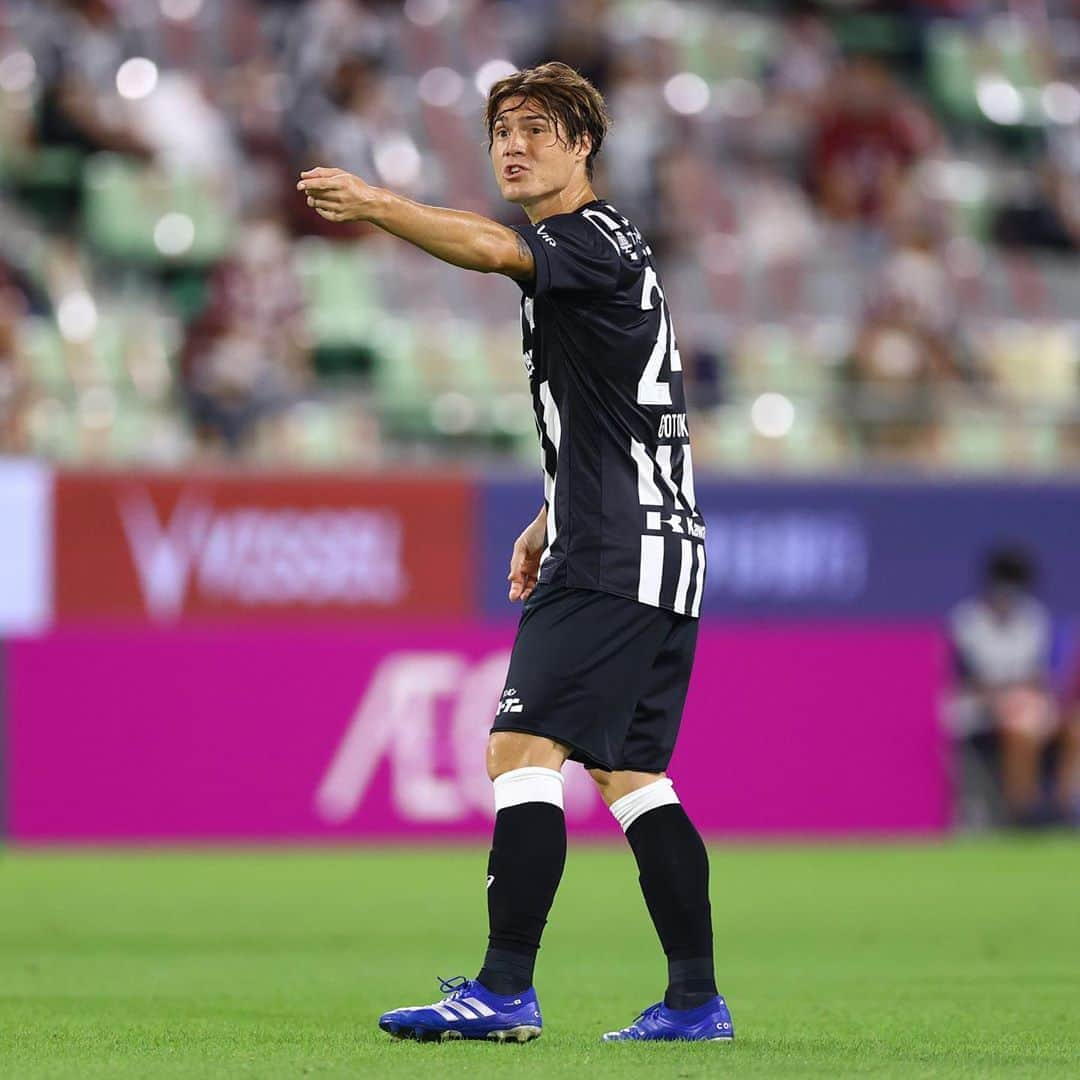 ヴィッセル神戸さんのインスタグラム写真 - (ヴィッセル神戸Instagram)「[MATCH PHOTOS] VISSEL KOBE vs. FC TOKYO  #vissel #visselkobe #ヴィッセル #ヴィッセル神戸 #Kobe #神戸 #WeAreKobe #KobeForeverForward #一致団結 #JLeague #Jリーグ #DAZN」9月13日 10時44分 - visselkobe