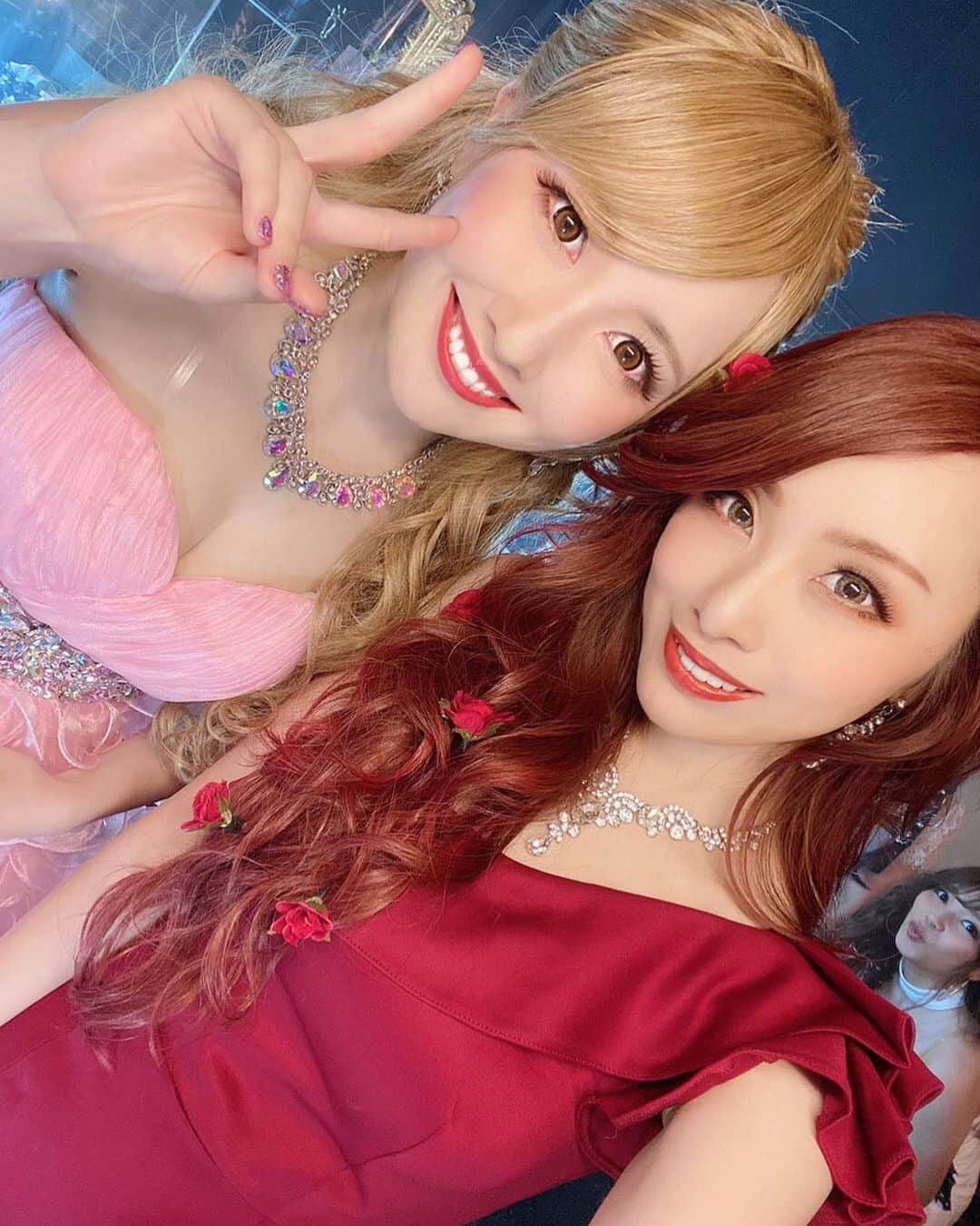 のインスタグラム：「TOKIMARINA with R!N🌹 . お分かり頂けるだろうか…😂 . . .  #Aldious #AldiousMarina #アルディアス #femalemusician #femaledrummer #drummer #drums #dwdrums #drumslife #drumset #drumkit #drummergirl #girlband #music #drumstagram #attackdrumheads #instagood #vicfirth #myperfectpair #sabian #girl #ドラム #ドラマー」