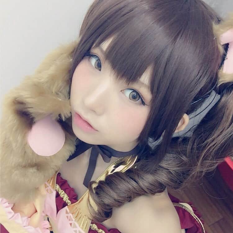 のインスタグラム：「#えなこ #えなこりん #enako #コスプレ #コスプレイヤー #cosplay #cosplayers #ファッション #かわいい #可愛い #ネイル #モデル #大好き #ネイル #コスメ #ヘアアレンジ #コーデ #ファインダー越しの私の世界」