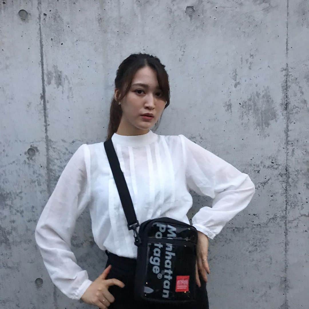 後藤夕貴のインスタグラム：「☁️ ㅤ ＿＿＿＿＿＿＿＿ #manhattanportage #bag #ゆき_code #157cm  #美人百花 #読モ」