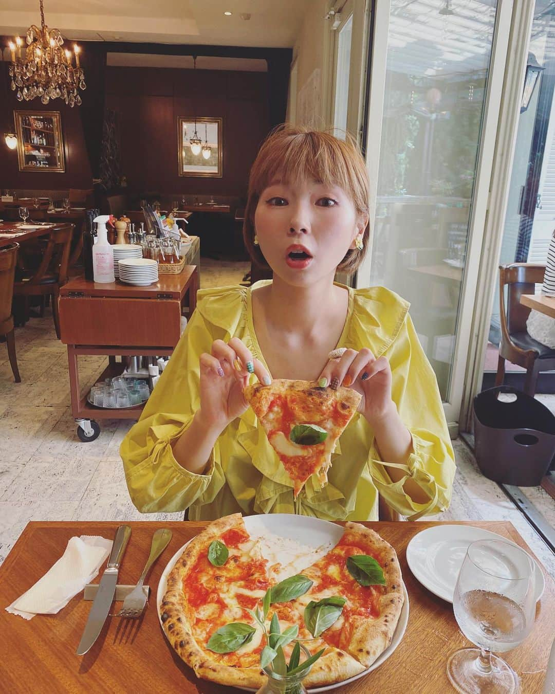 村田倫子さんのインスタグラム写真 - (村田倫子Instagram)「楽しかった昼下がり。 陽な気持ちのハングリーな会話は 心地良くて刺激的。 なんだか波長があうあさぎーにょちゃん☺︎また、近々ね。」9月13日 20時36分 - rinco1023