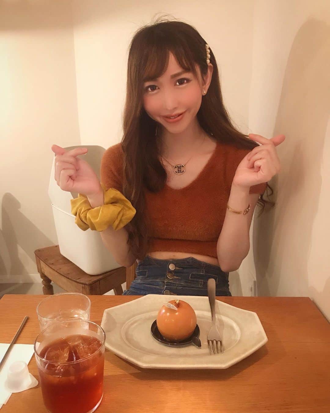 橘芹那のグルメインスタ