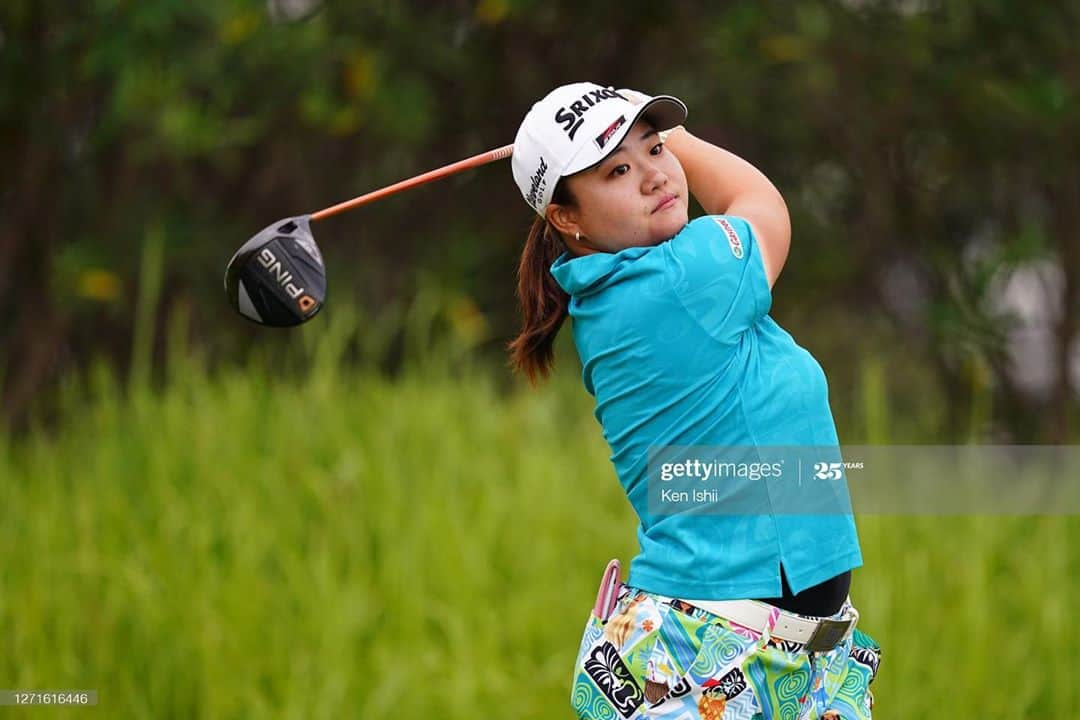 河野杏奈のインスタグラム：「. 日本女子プロゴルフ選手権大会コニカミノルタ杯⛳️ . 3アンダーの22位タイでした。 プロテスト合格した思い入れのあるコースで4日間出来たことを嬉しく思います🥰🥰 . 今週も応援ありがとうございました。 来週も頑張ります💪 応援よろしくお願いします‼️ . #日本女子プロゴルフ選手権大会コニカミノルタ杯  #jfe瀬戸内海ゴルフ倶楽部  #株式会社小泉#マイナビ#golfnettv#castrol#eastern #coreforce#loudmouth#srixon#nike」