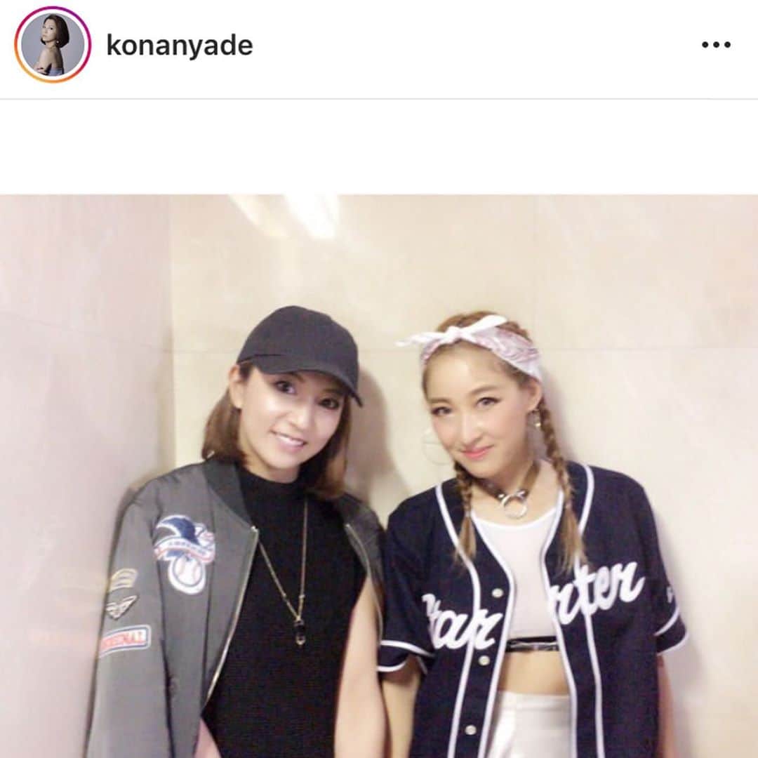 jyA-Me（ヤミー）のインスタグラム：「Online Live Guest💖 @konanyade 9.26のOnline Liveにて、 なんと！DJの KONANちゃんが、 Guest バックDJ &Talkとして参加してくれます❣️ プライベートでも勿論長い仲ですが、 With. Me Duet coverでも、 #さよなら大好きな人 を一緒にデュエットカバーさせて頂いてます🎤 個人的にもめちゃくちゃ嬉しいコラボです😝💖 当日をお楽しみに💖 #DJ#KONAN #831liveandmeeting #2人でのオフィシャルっぽい写真が全然なくて懐かしいのをインスタから拝借w」