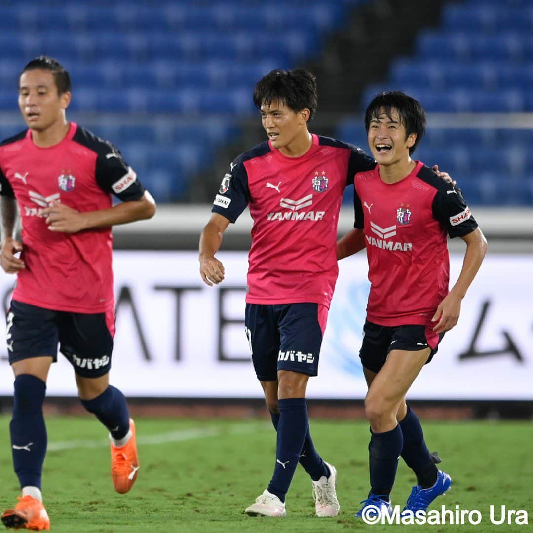 Goal Japanさんのインスタグラム写真 - (Goal JapanInstagram)「. ＼#セレッソ大阪 が逆転勝利で5連勝🌸／ 途中出場の高木俊幸が値千金の決勝ゴール⚽️ (Photo: Masahiro Ura) . 🇯🇵#明治安田生命J1リーグ 第16節 🆚横浜F・マリノス 1-2 セレッソ大阪 ⚽#エリキ (52分)、#清武弘嗣 (58分)、#高木俊幸 (86分) . #soccer #football #jleague #J1 #goaljleague #cerezoosaka #cerezo #サッカー #フットボール #Jリーグ #明治安田生命Jリーグ #⚽」9月13日 21時37分 - goaljapan