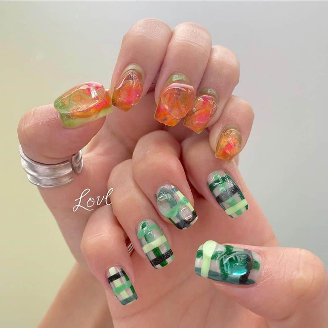 カミヤサキのインスタグラム：「今回もめちゃくちゃ可愛い💅 キャベツいつもありがとう  #lovlnail  #nailart  #nails」