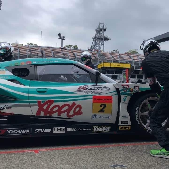 有馬綾香のインスタグラム：「ピットスタート作戦！！！！！！！  GOGOGOGO!!!!!!!!!!  #sgt #sgt2020 #lotus #牙evora」